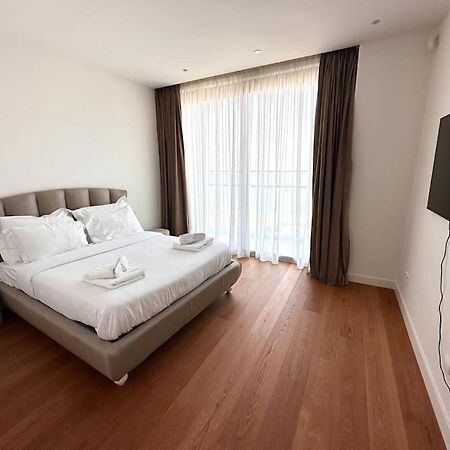 Del Mar Beachfront 3 Bedroom 'A' Residence Limassol Exterior foto