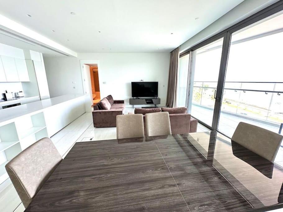 Del Mar Beachfront 3 Bedroom 'A' Residence Limassol Exterior foto